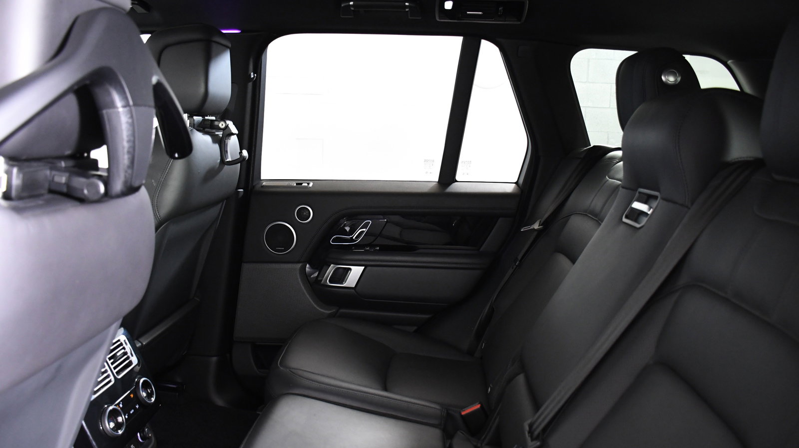 Used 2021 Land Rover Range Rover Westminster Edition image 23