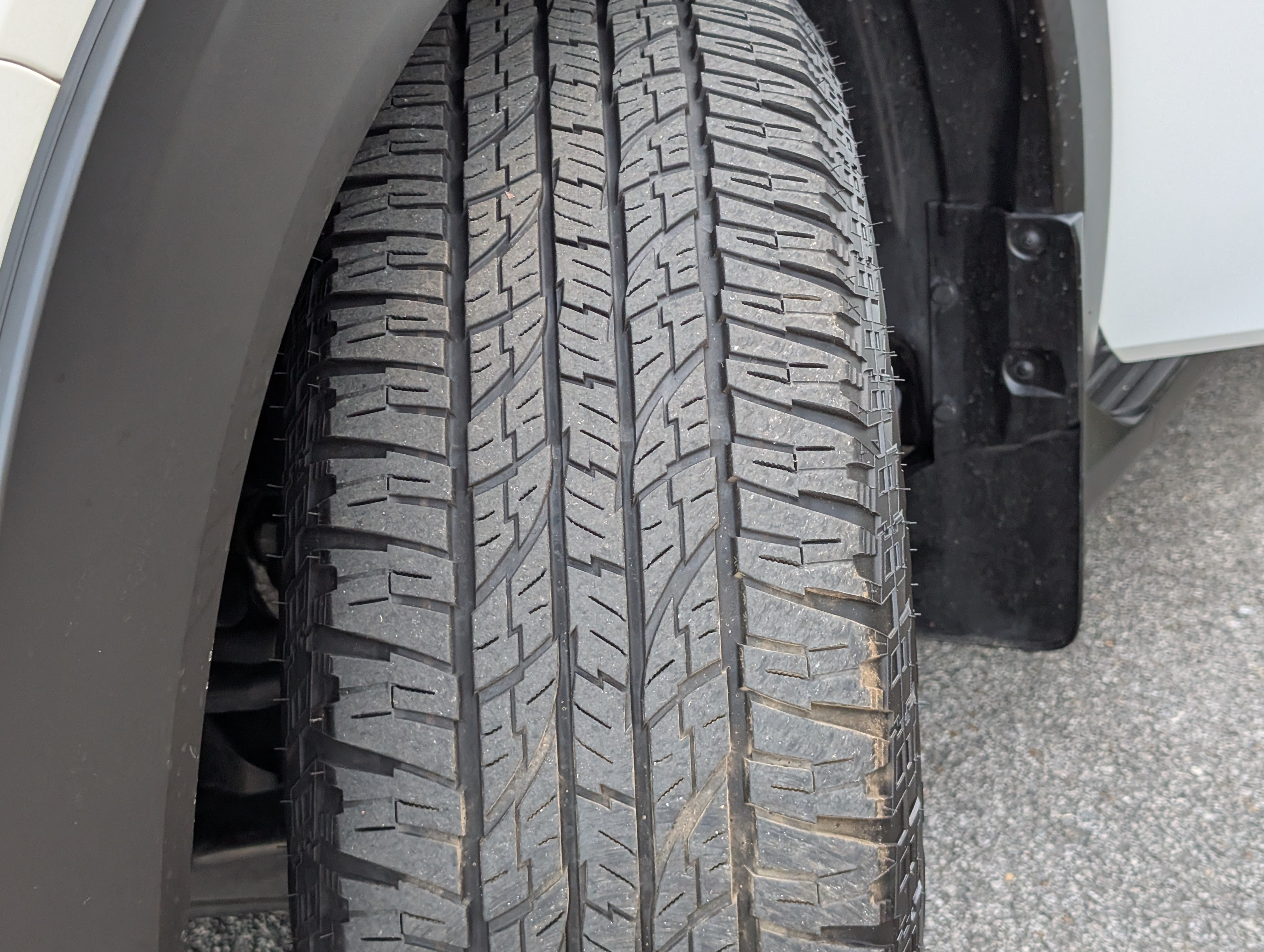 Used 2026 Nissan Armada PRO-4X w/ Captain's Chari Seat Package AWD/4WD image 42