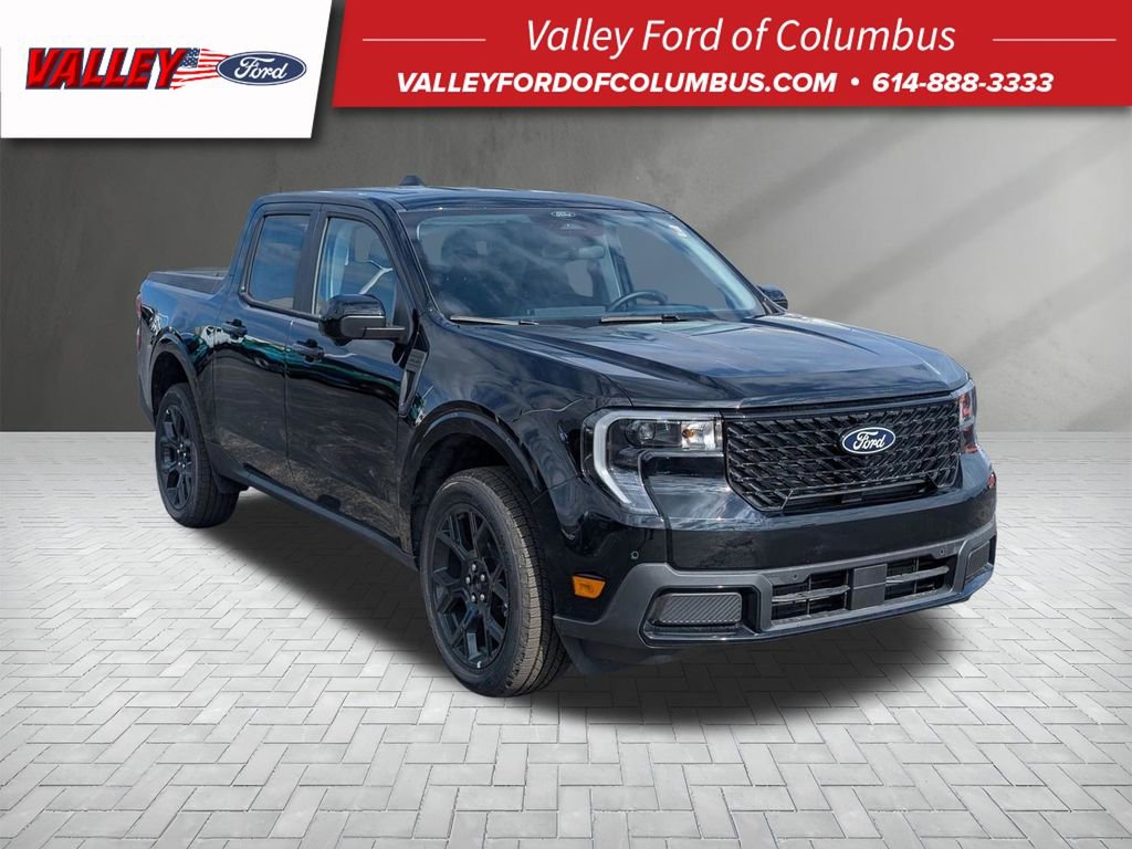 New 2026 Ford Maverick Lariat w/ Black Appearance Package image 1