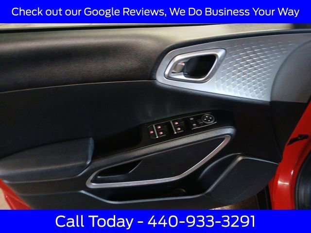 Used 2022 Kia Soul LX image 18