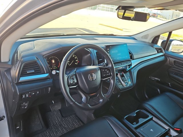 Used 2025 Honda Odyssey EX-L image 10