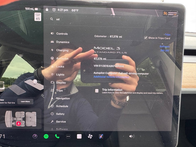 Used 2019 Tesla Model 3 Mid Range RWD image 28
