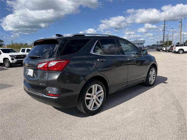 Used 2018 Chevrolet Equinox Premier image 3