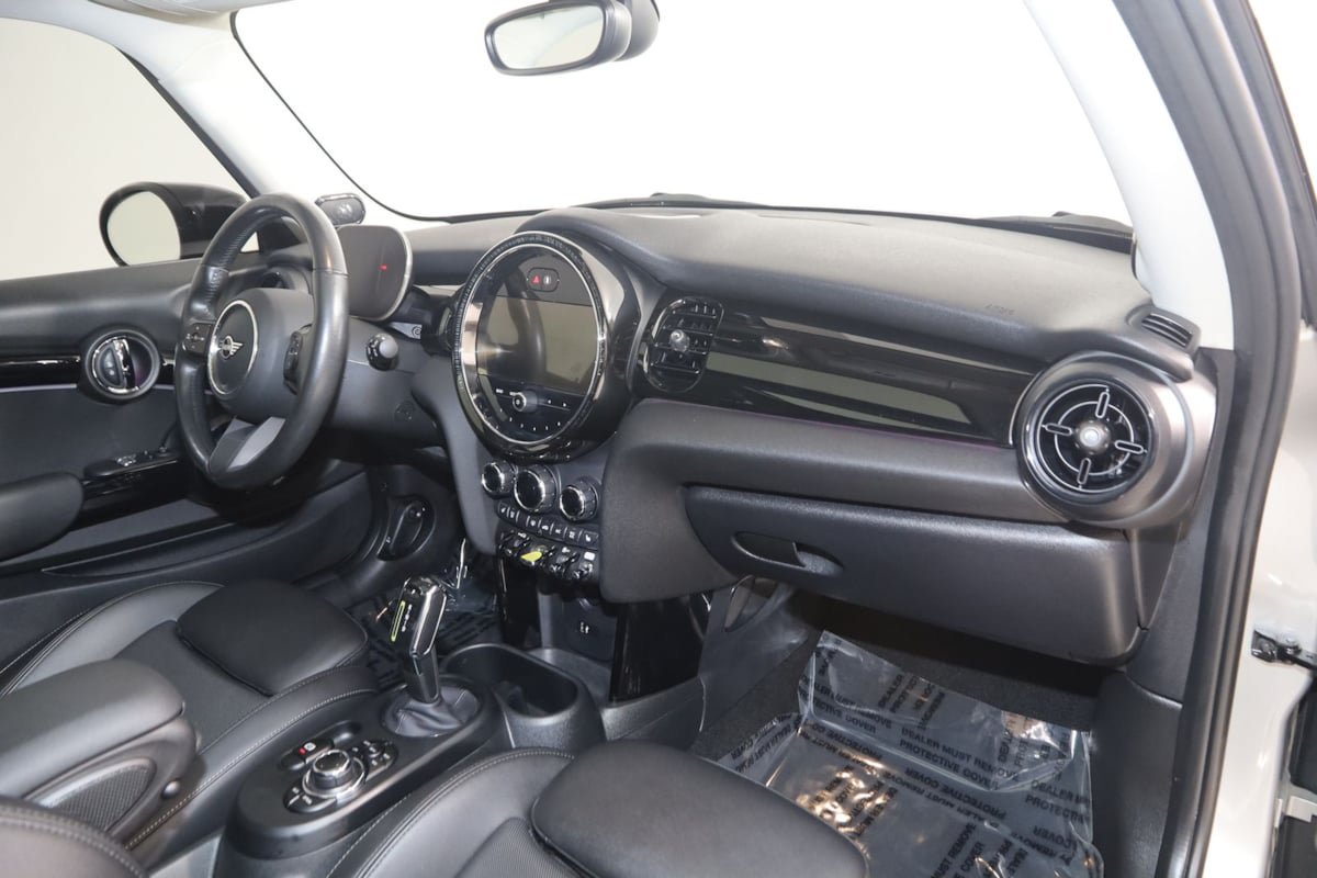 Used 2024 MINI Cooper SE FWD image 41