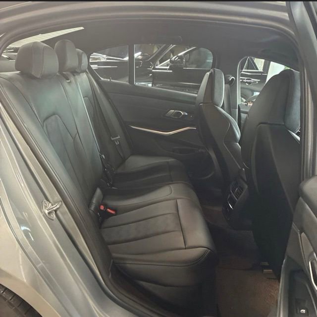 Used 2023 BMW M3 RWD image 23