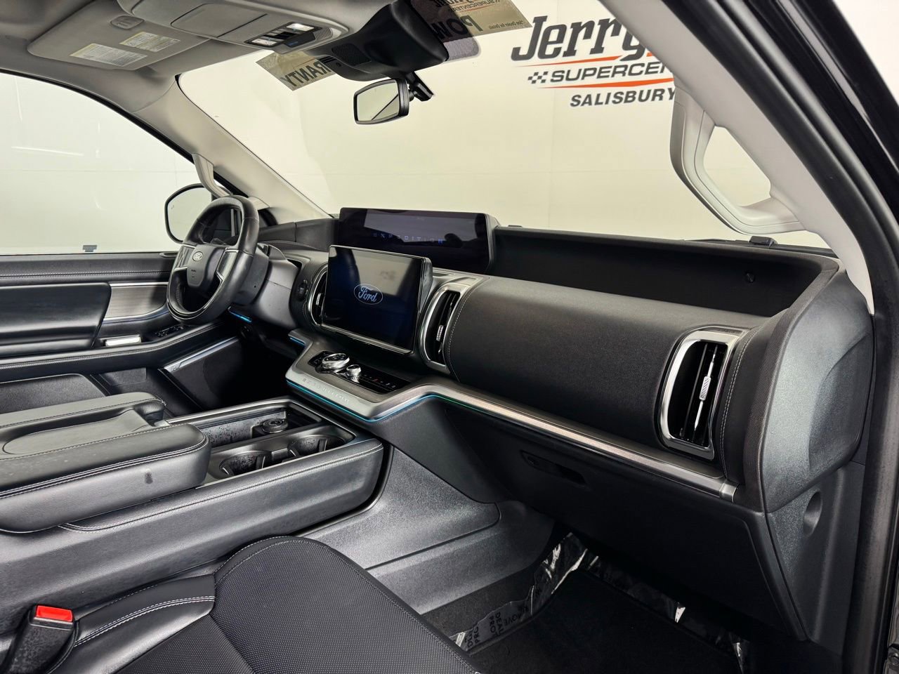 Used 2025 Ford Expedition Max Platinum image 31