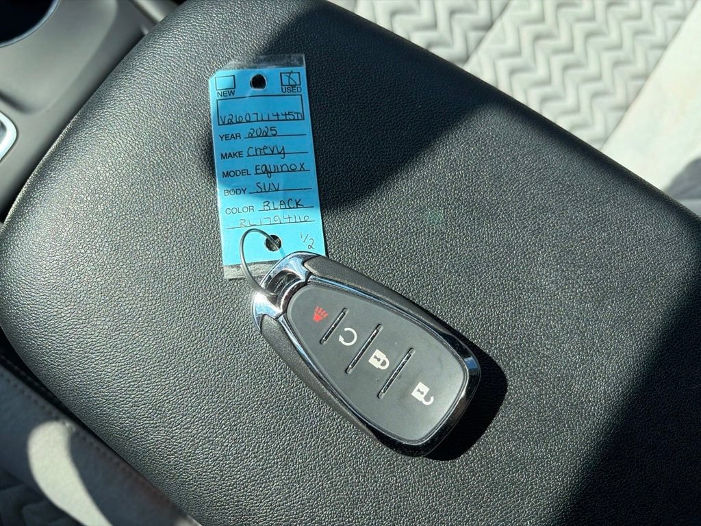 Used 2024 Chevrolet Equinox LS w/ LS Convenience Package AWD/4WD image 35
