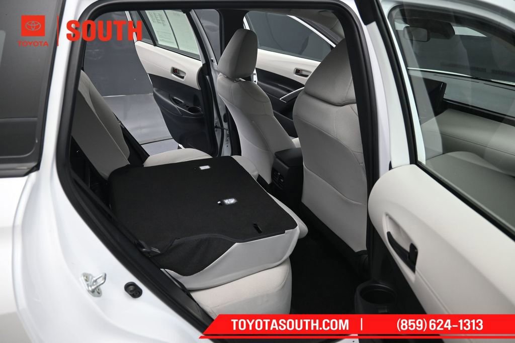Used 2024 Toyota Corolla Cross L AWD/4WD image 27