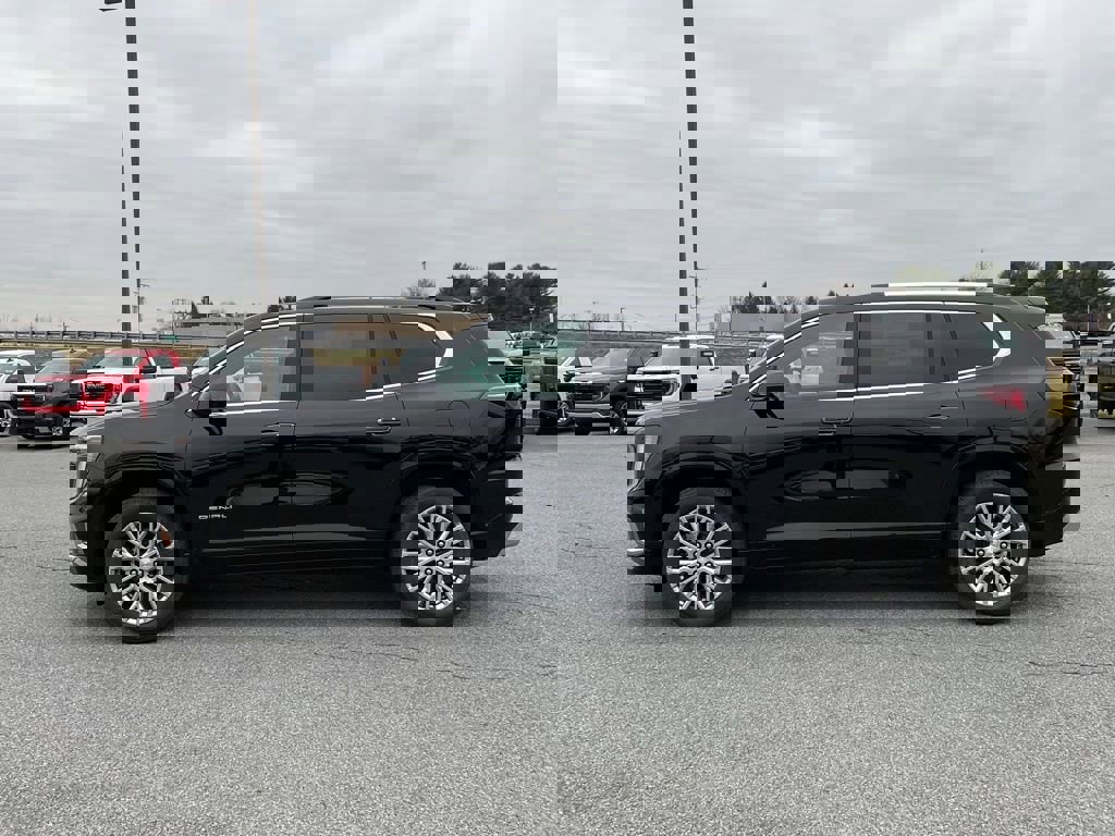 New 2026 GMC Acadia Denali w/ Super Cruise Package image 6