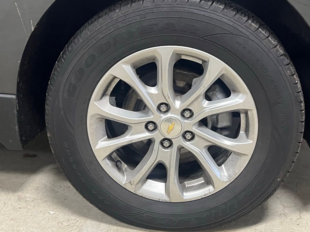 Used 2021 Chevrolet Equinox LT image 17
