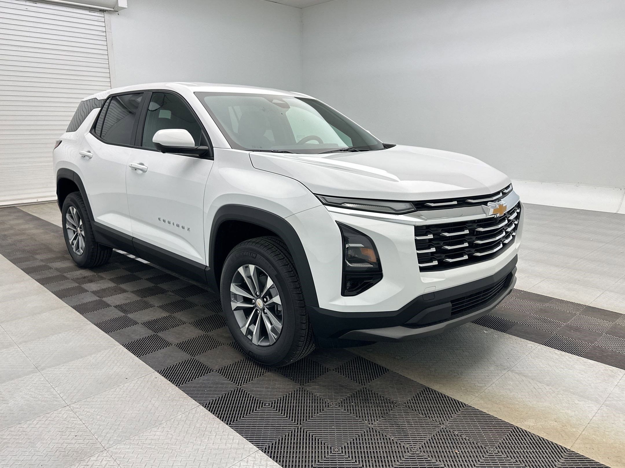 New 2026 Chevrolet Equinox LT image 7