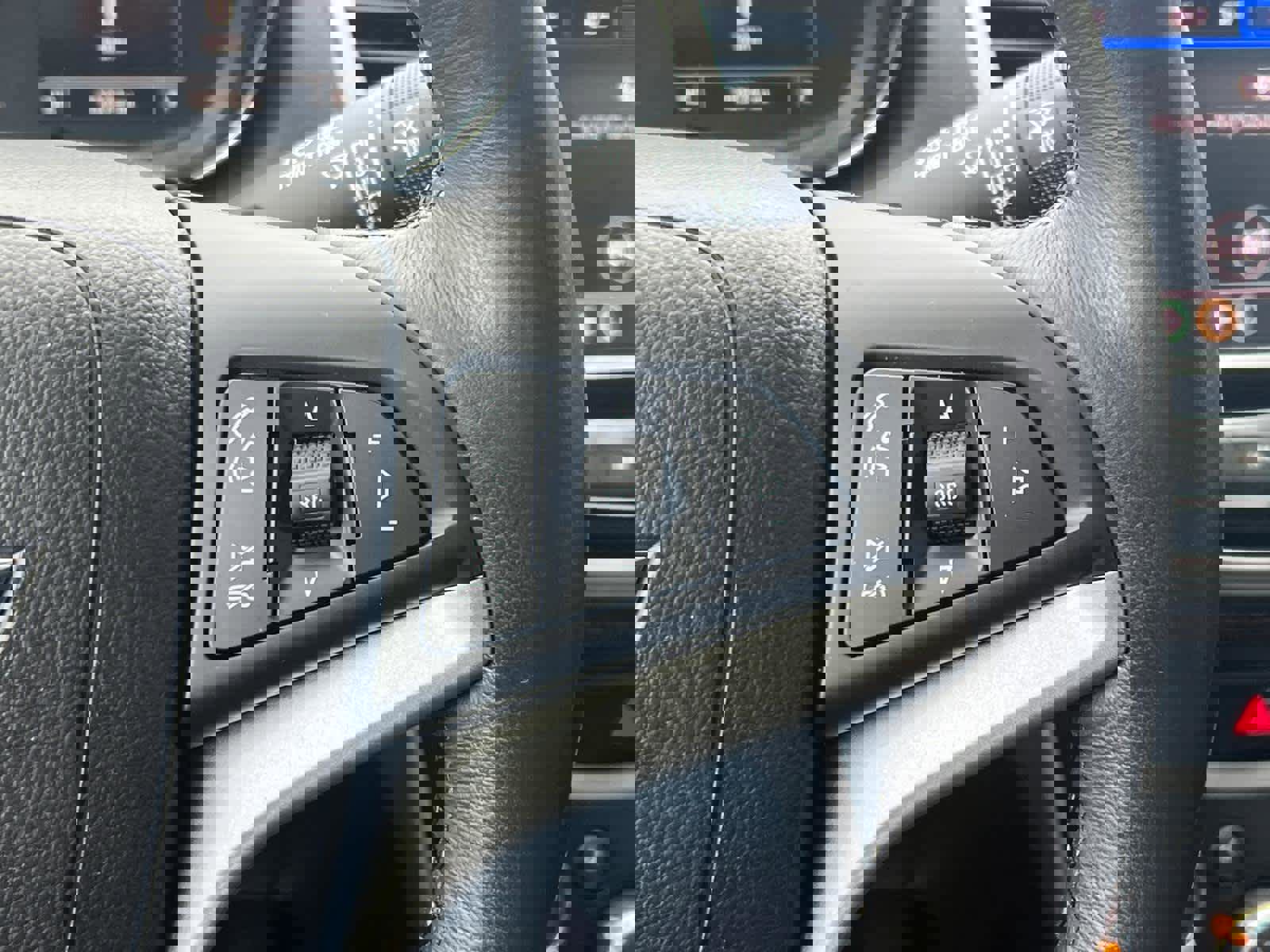 Certified 2022 Chevrolet Trax LT w/ LT Convenience Package image 20