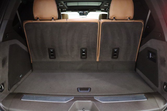Used 2021 Cadillac Escalade Sport w/ Driver Assist Tech Package AWD/4WD image 39