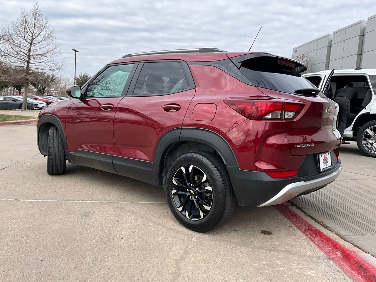 Used 2023 Chevrolet TrailBlazer LT w/ Convenience Package image 8