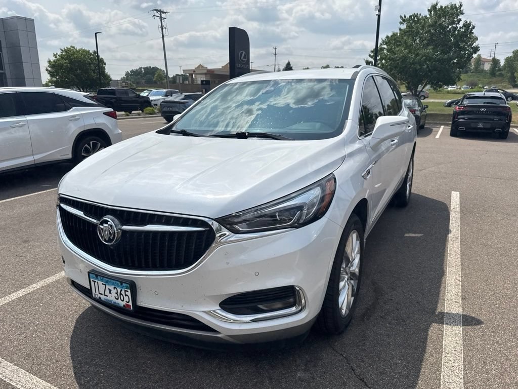 Used 2021 Buick Enclave Premium w/ Surround and Sites Package AWD/4WD image 4
