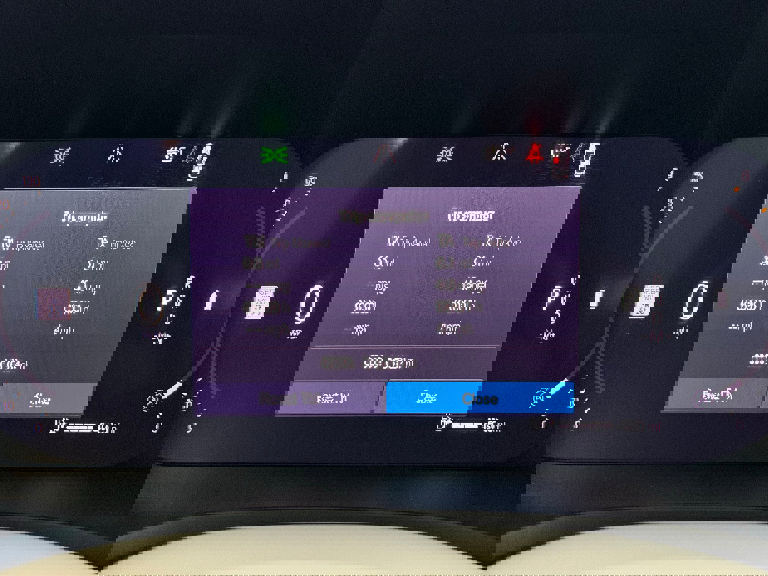 Certified 2025 Volvo S60 B5 Core image 21