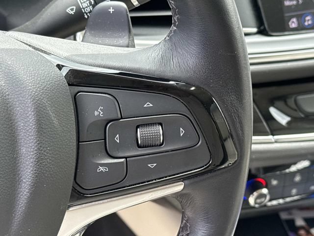 Used 2023 Buick Enclave Essence FWD image 23