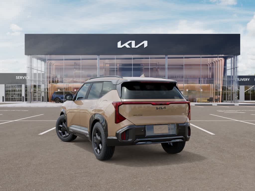 New 2027 Kia Seltos X-Line S w/ X-Line S Premium Package AWD/4WD image 4