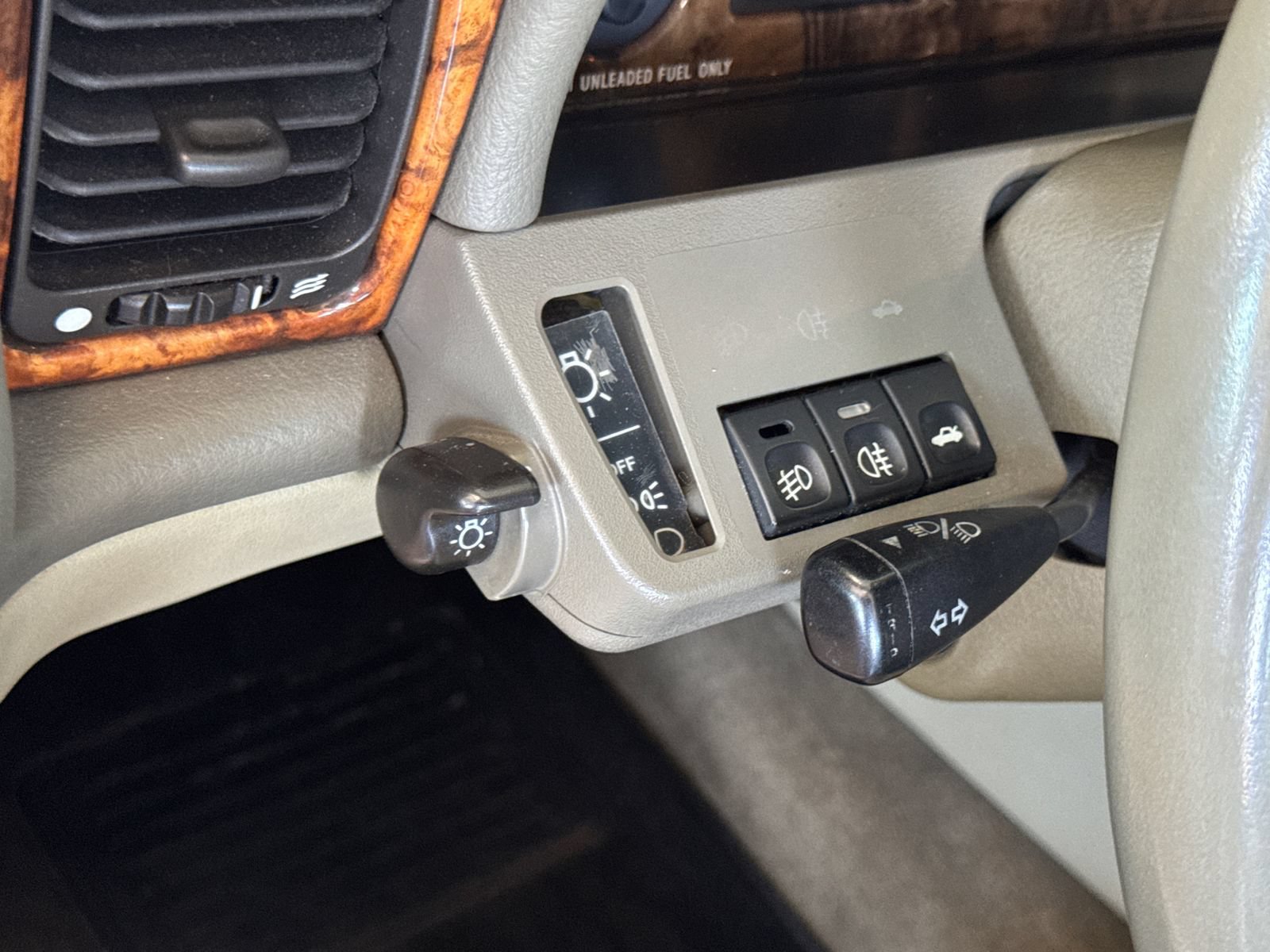 Used 1997 Jaguar XJ6 L RWD image 19