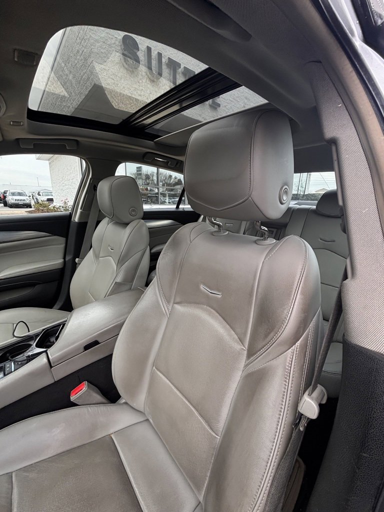 Certified 2019 Cadillac CTS Luxury image 2