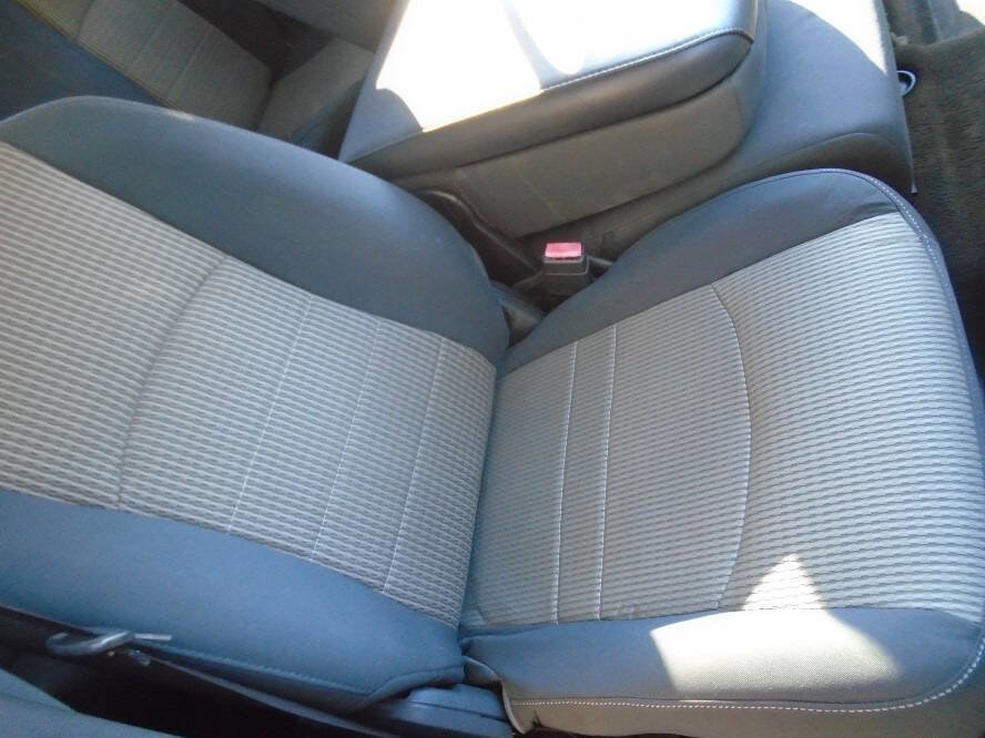 Used 2012 RAM 1500 Express image 20