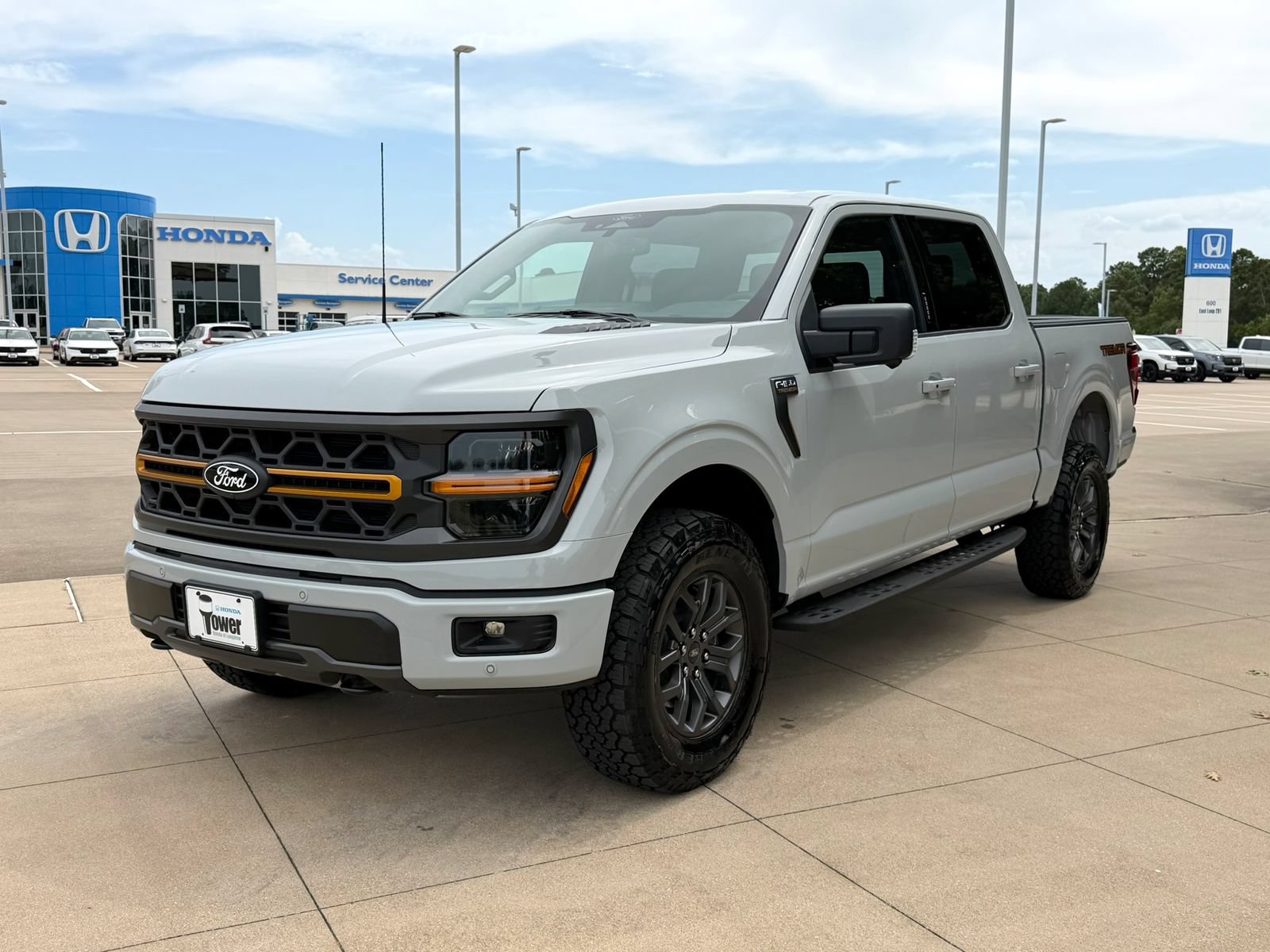 Used 2026 Ford F150 Tremor AWD/4WD image 3