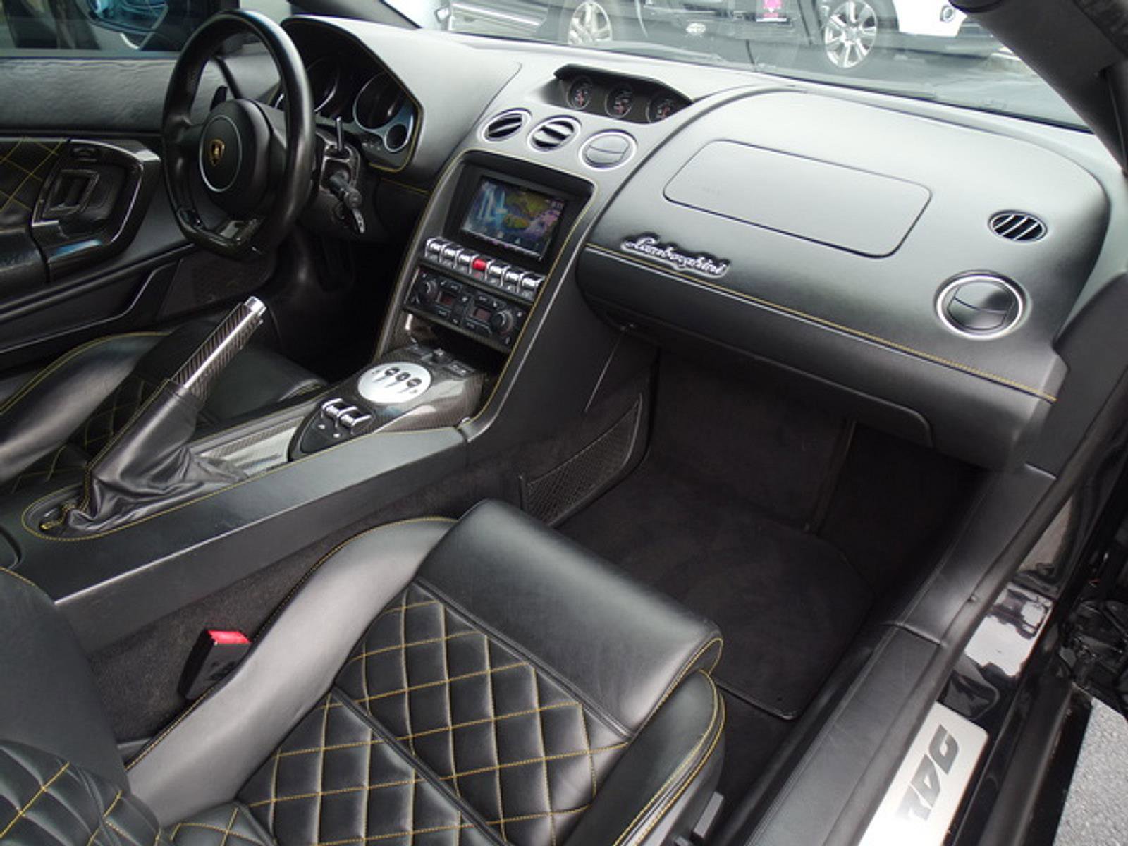 Used 2011 Lamborghini Gallardo LP 560-4 image 11