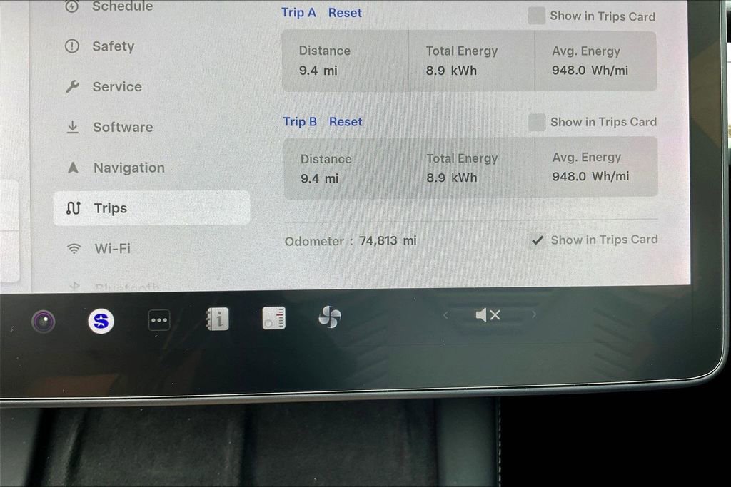 Used 2021 Tesla Model Y Long Range image 13