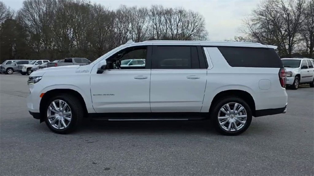 Used 2021 Chevrolet Suburban High Country image 5