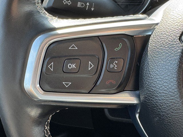 Certified 2022 Jeep Wrangler Unlimited Sahara w/ Cold Weather Group image 18