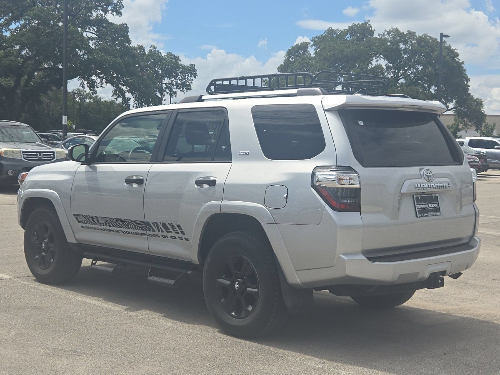 Used 2022 Toyota 4Runner SR5 RWD image 3
