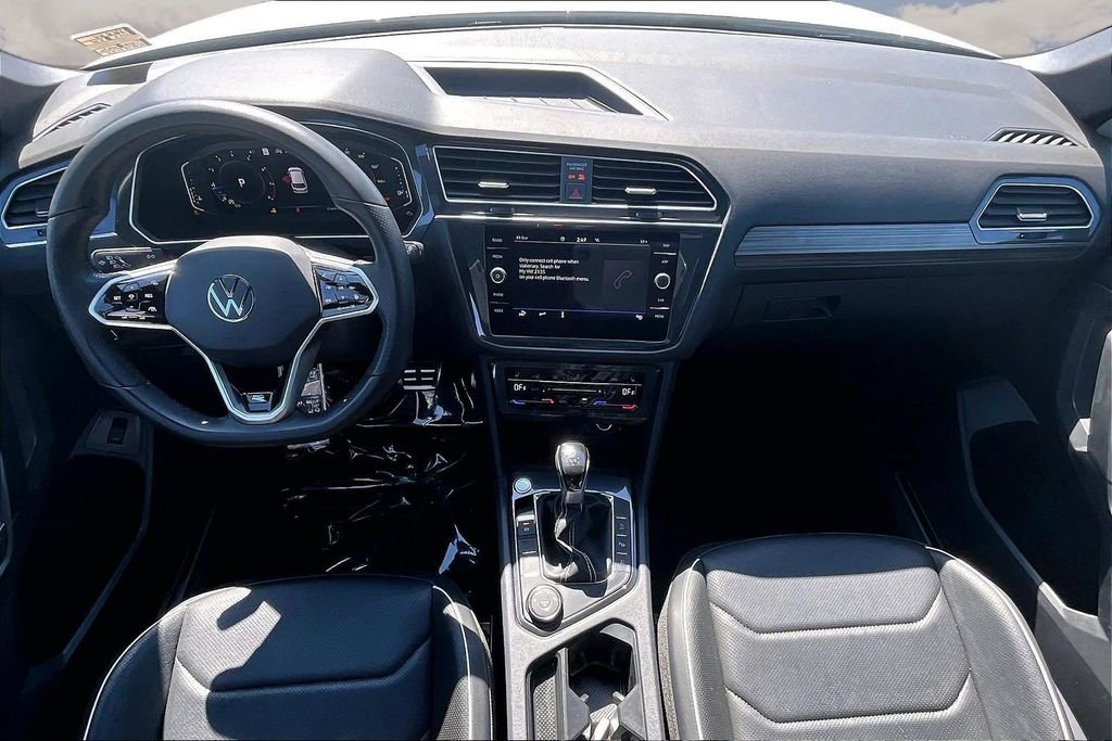 Used 2022 Volkswagen Tiguan SEL R-Line AWD/4WD image 7