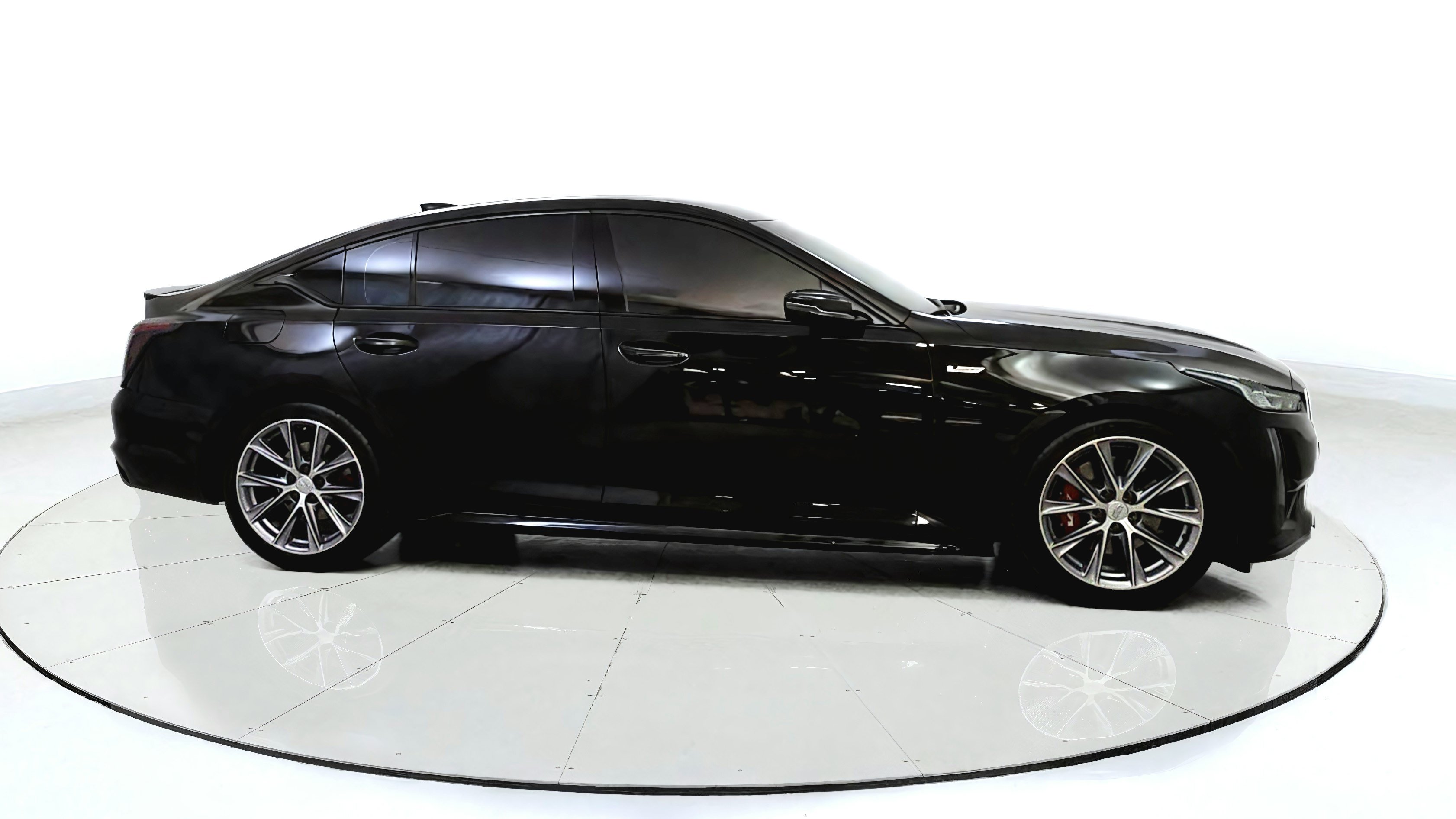 Used 2023 Cadillac CT5 V w/ Premium Package RWD image 8