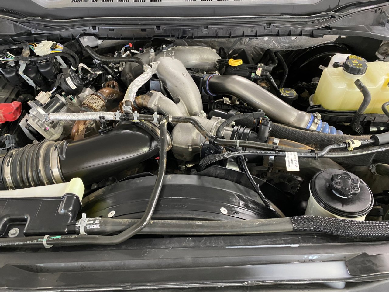 Used 2023 Ford F250 XLT w/ FX4 Off-Road Package image 24