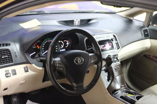 Used 2011 Toyota Venza AWD image 14