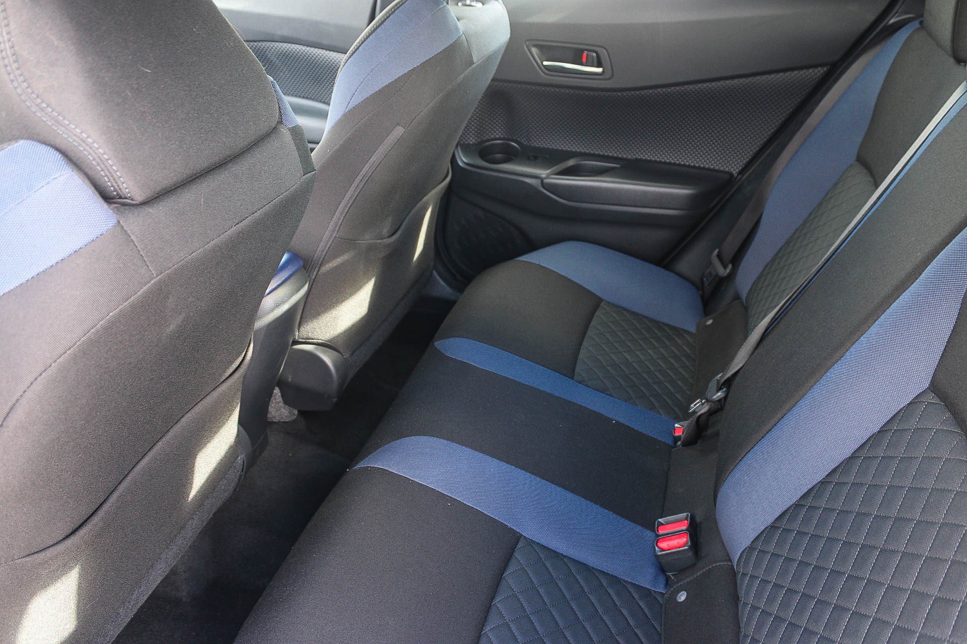 Certified 2021 Toyota C-HR XLE image 19