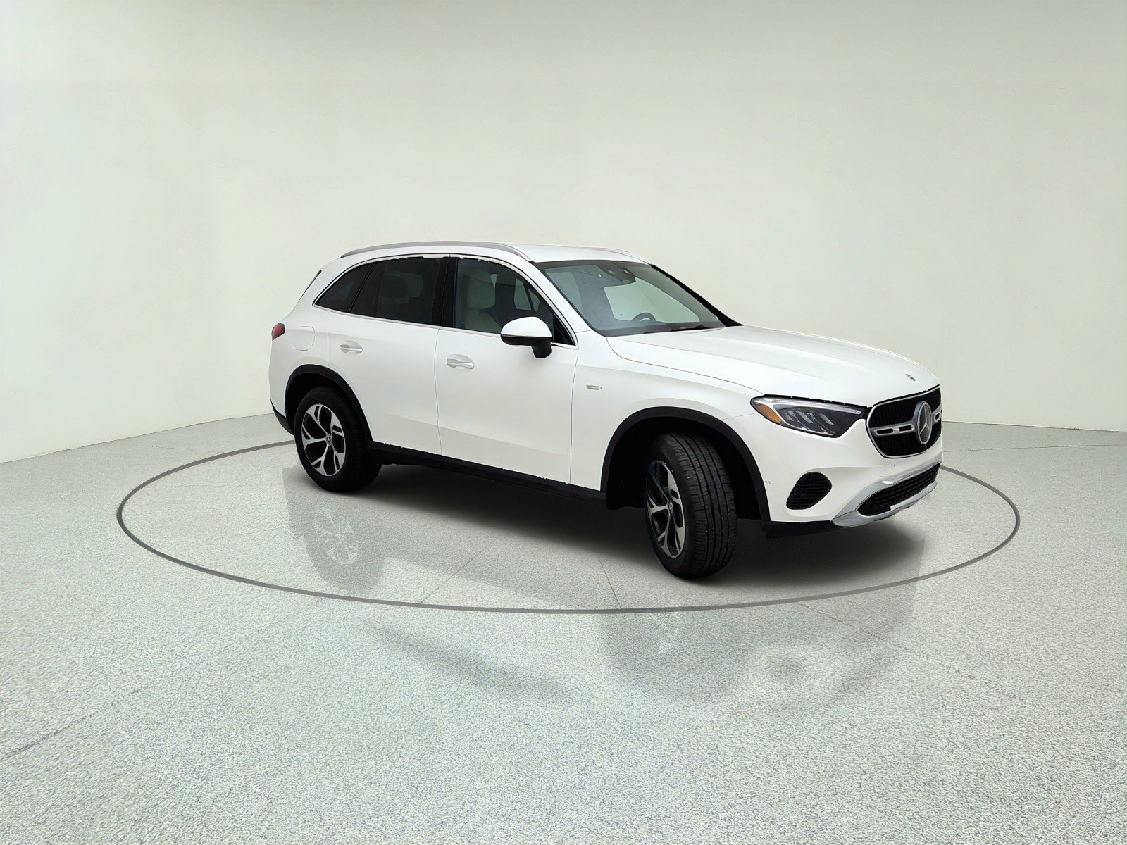 Certified 2025 Mercedes-Benz GLC 350e 4MATIC image 5