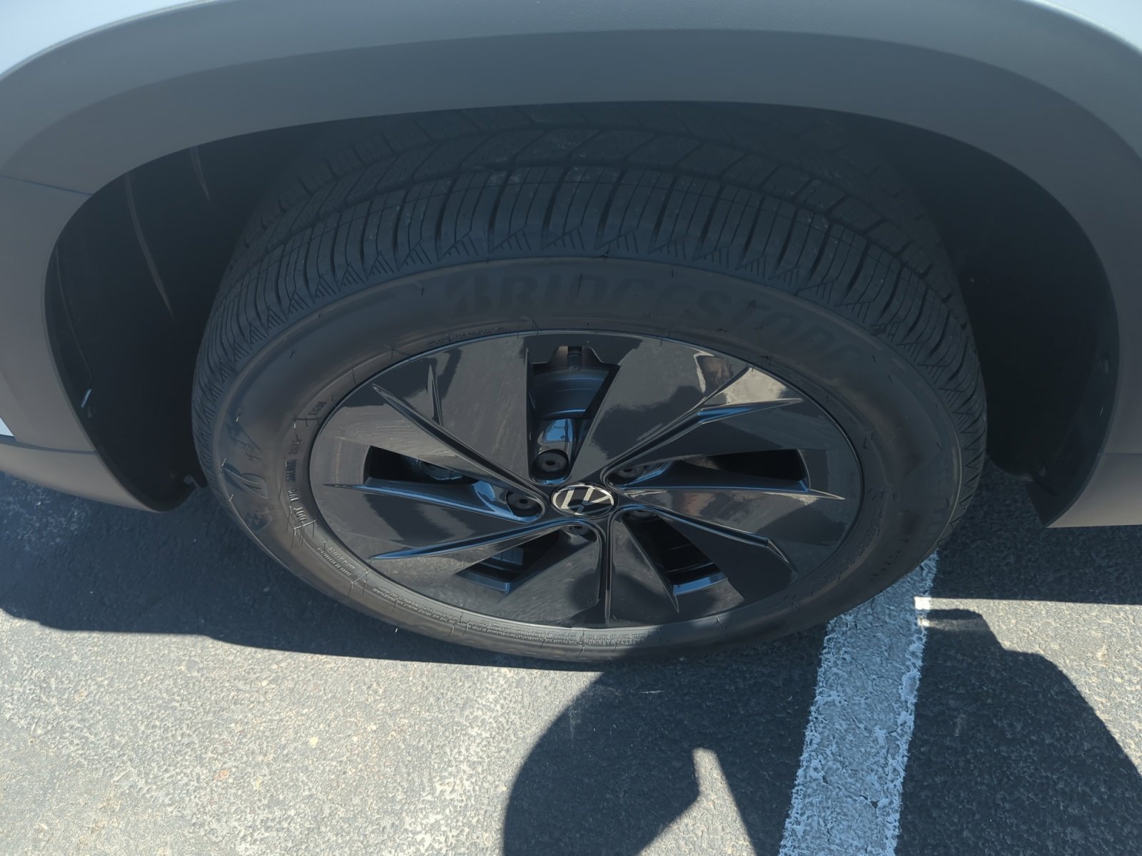 New 2025 Volkswagen Taos S image 25