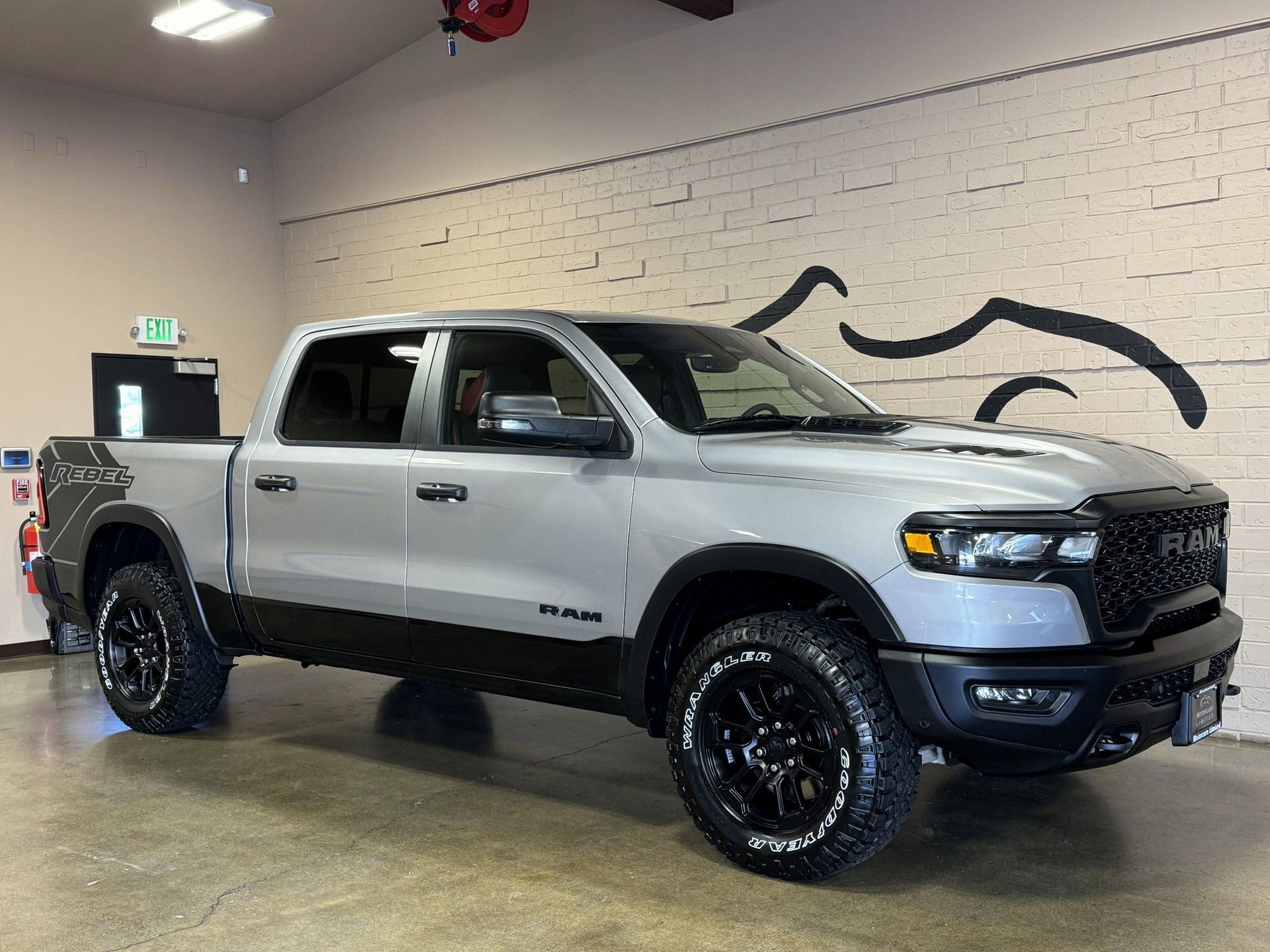Used 2025 RAM 1500 Rebel AWD/4WD image 2