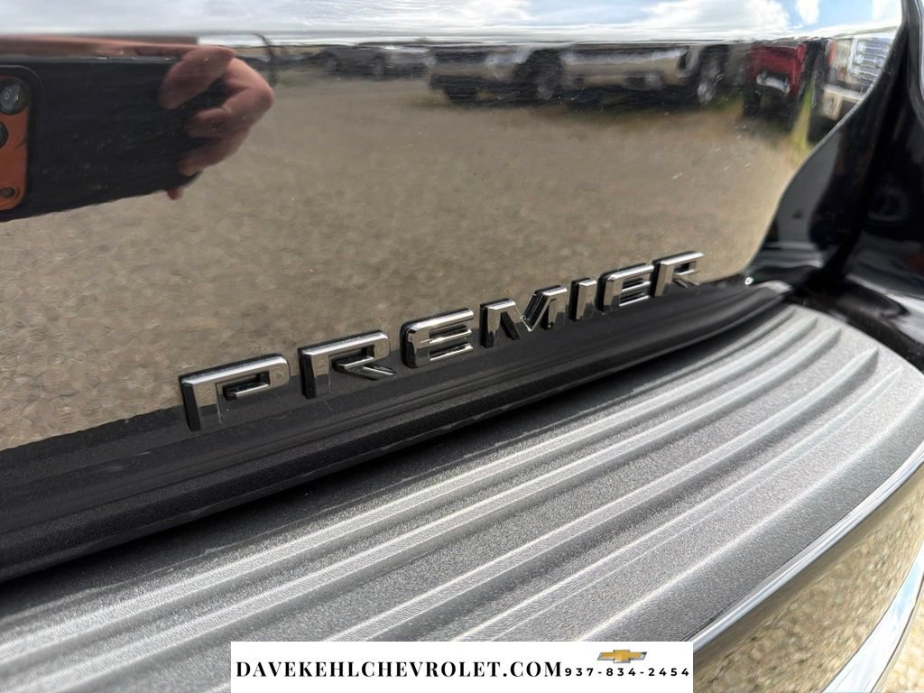 Used 2024 Chevrolet Tahoe Premier w/ Premium Package 2 AWD/4WD image 39