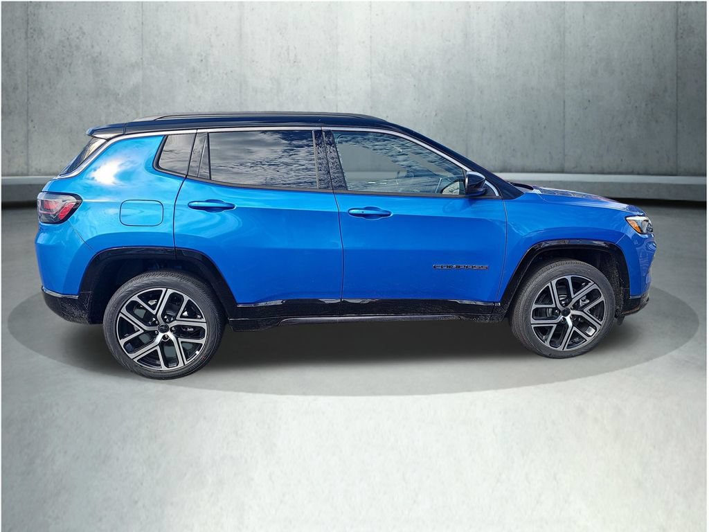 New 2025 Jeep Compass Limited w/ Elite Group AWD/4WD image 7