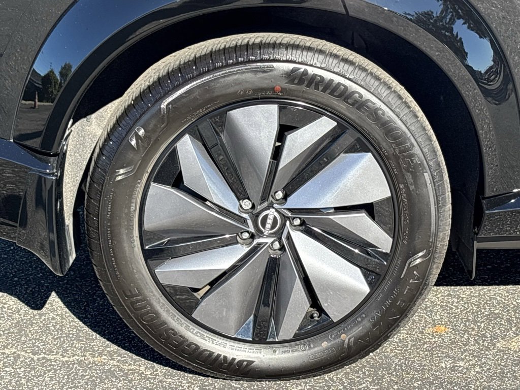 Certified 2024 Nissan Ariya AWD image 31