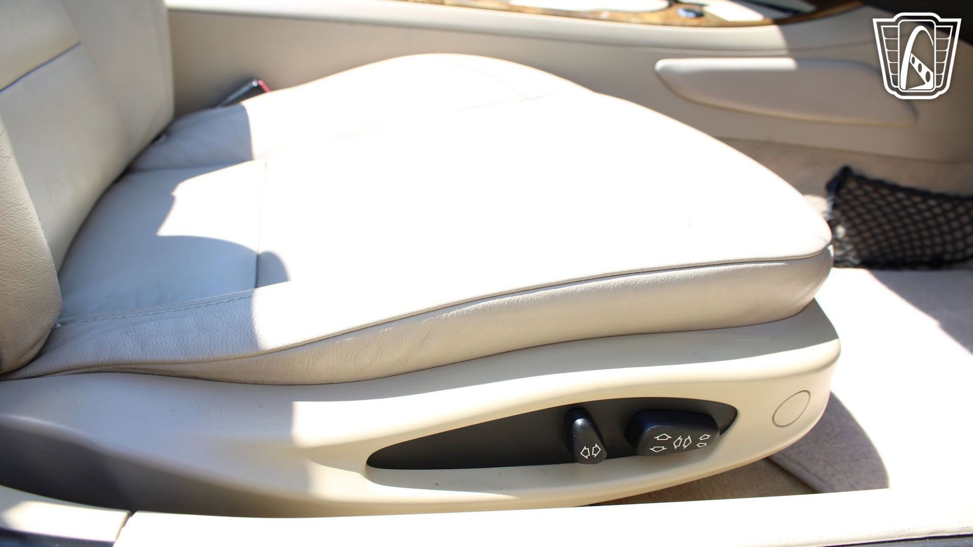 Used 2007 BMW Z4 3.0i image 40