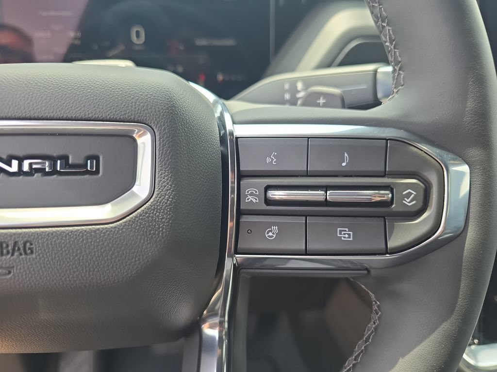 New 2026 GMC Yukon Denali w/ Denali Reserve Package AWD/4WD image 19
