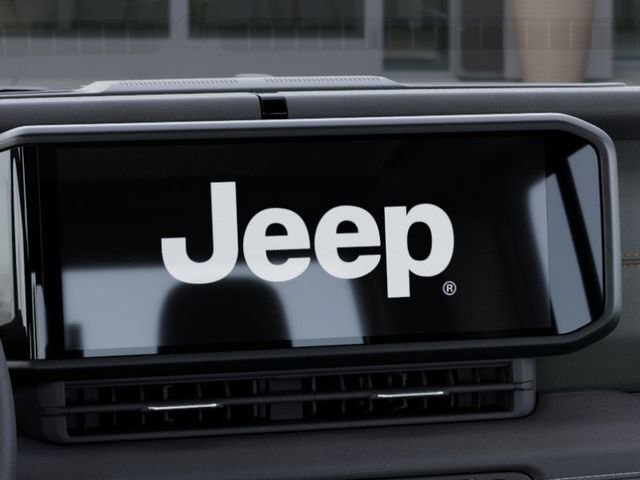 New 2025 Jeep Gladiator Mojave w/ Convenience Group image 18
