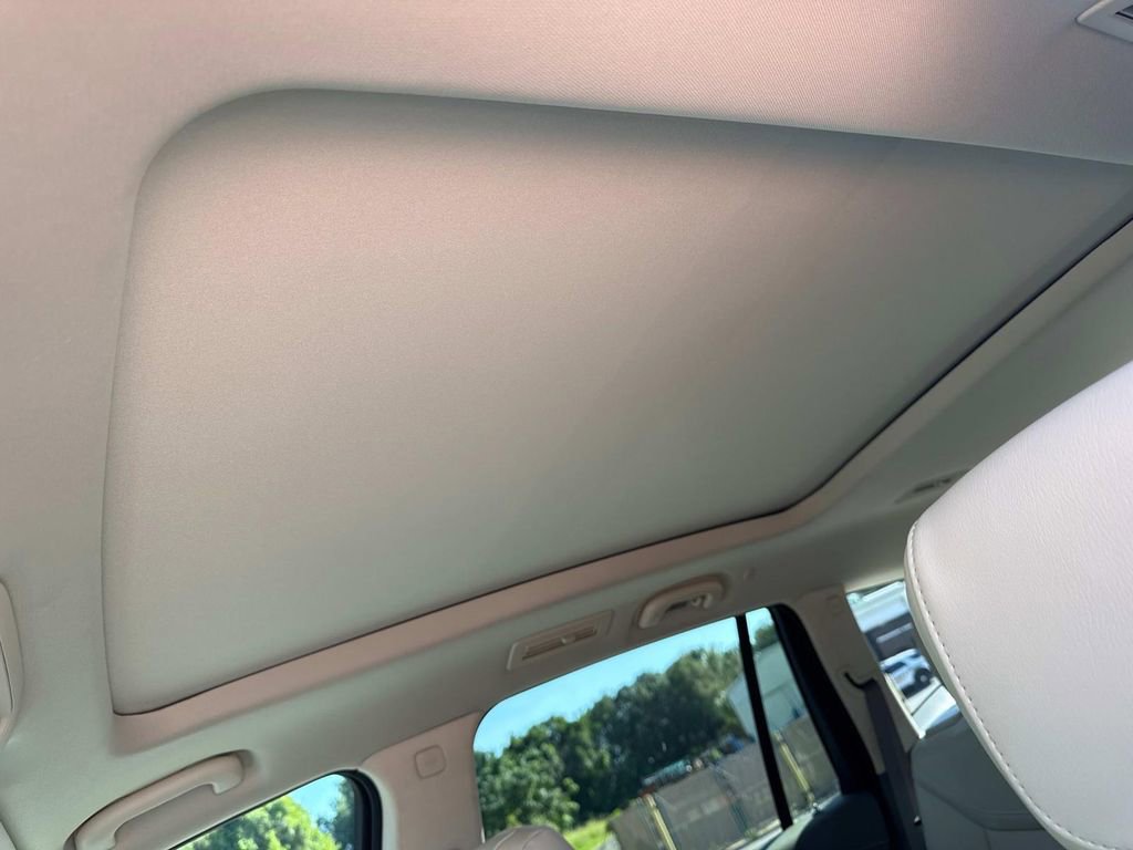 New 2025 Cadillac XT6 Premium Luxury w/ Technology Package image 33