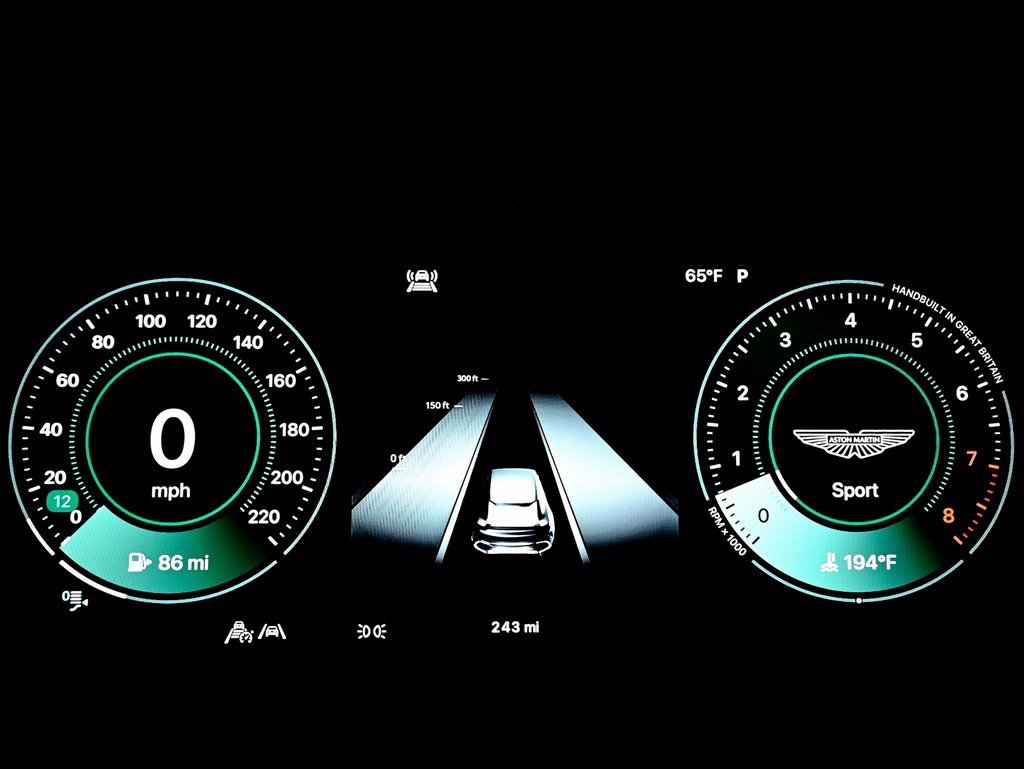 Used 2026 Aston Martin DBX S image 35