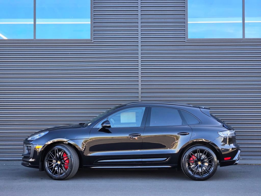 New 2026 Porsche Macan GTS AWD/4WD image 2