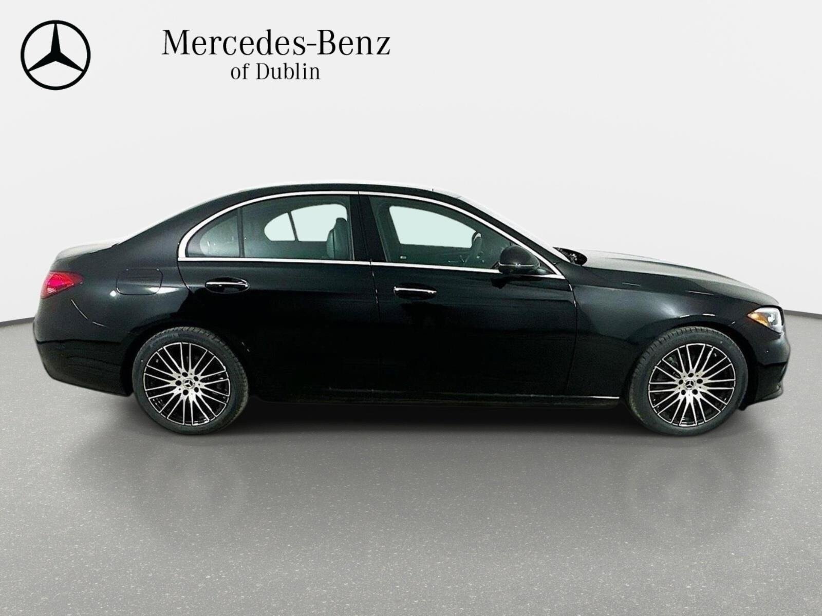 Used 2026 Mercedes-Benz C 300 4MATIC Sedan image 4