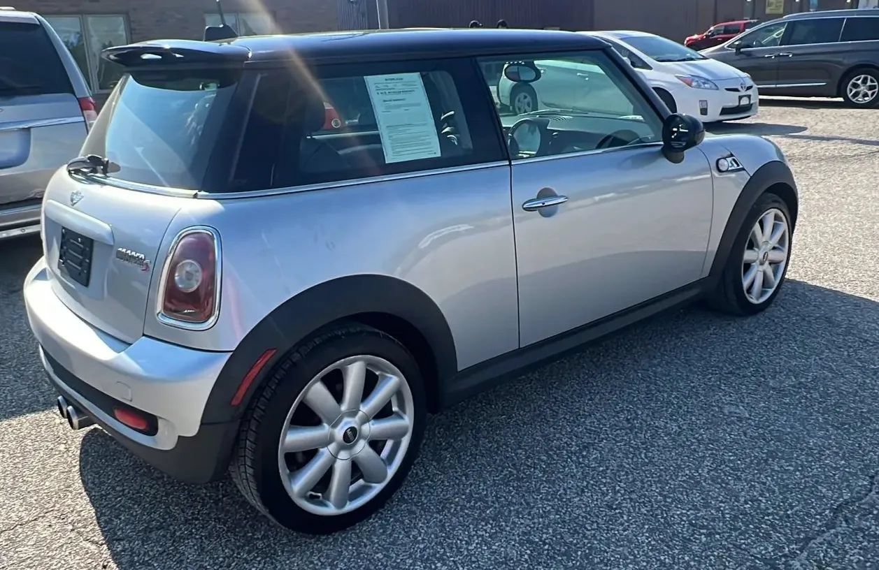 Used 2007 MINI Cooper S FWD image 6